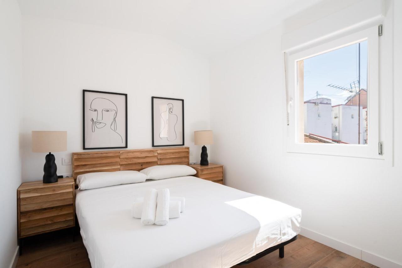 Atico Reformado En Madrid Rio Alquiler Temporal Appartement Buitenkant foto