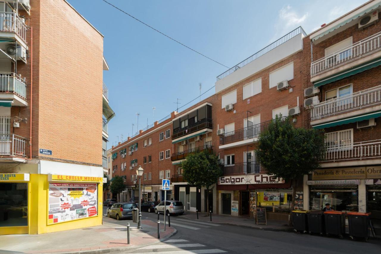 Atico Reformado En Madrid Rio Alquiler Temporal Appartement Buitenkant foto