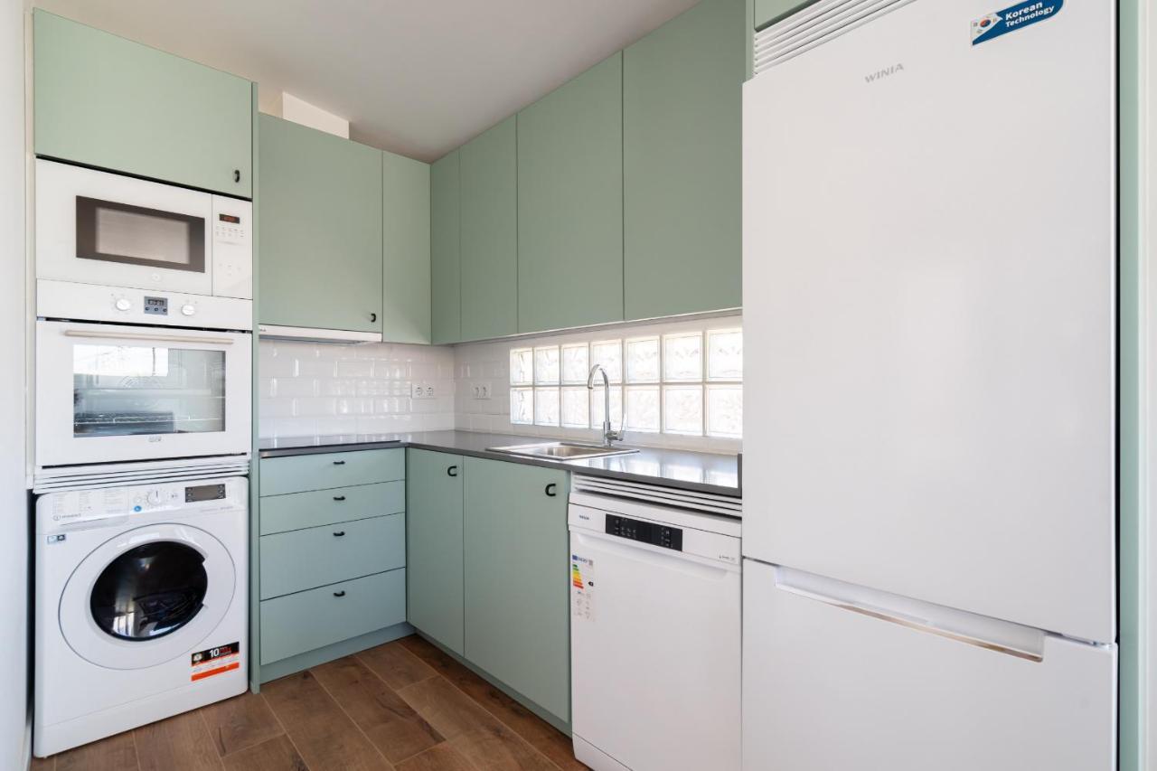 Atico Reformado En Madrid Rio Alquiler Temporal Appartement Buitenkant foto